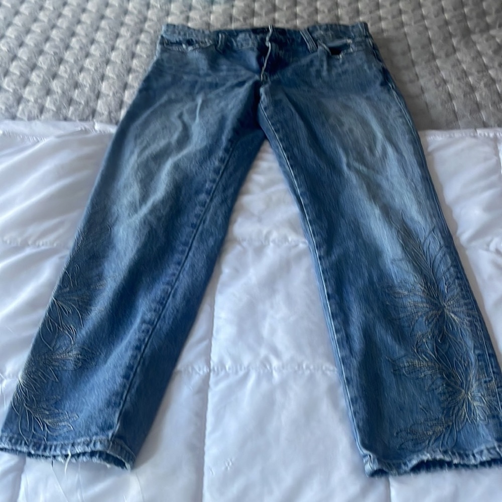 Lucky Jeans - Picture 2 of 6